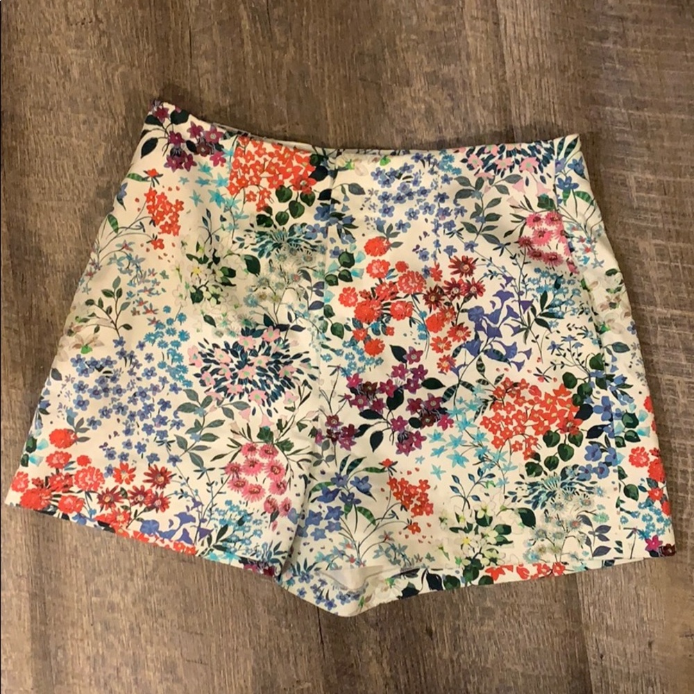 High waisted floral shorts